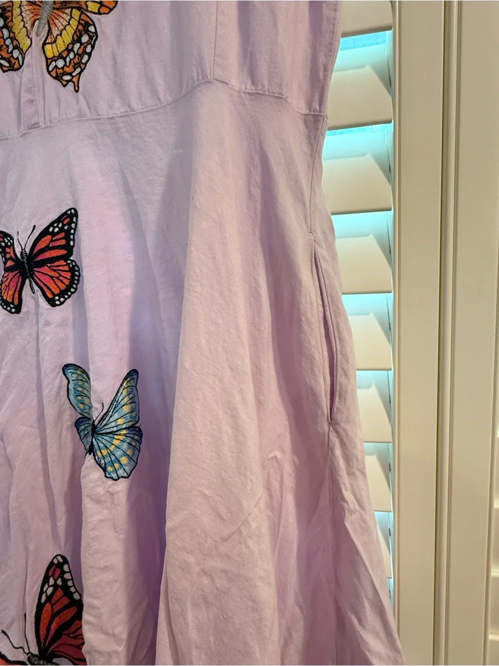 Fanm Mon Lavender Butterfly Embroidered
Papiyon Maxi Dress - Picture 6 of 16